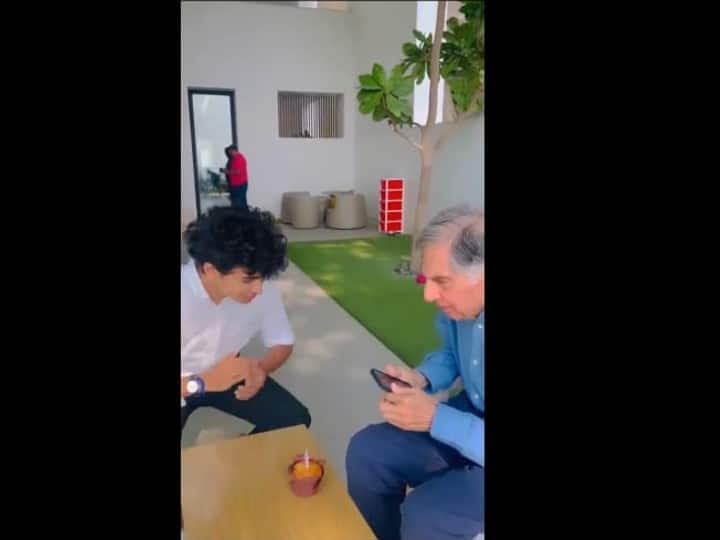 Watch | Ratan Tata's Sweet, Simple Birthday Celebration With Young Employee Watch | Ratan Tata's Sweet, Simple Birthday Celebration With Young Employee