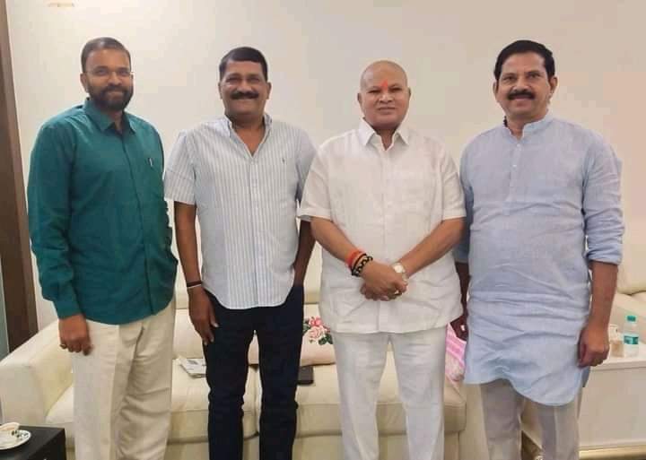 AP Kapu Party: కాపు పార్టీ రాబోతోందా... ఈ మీటింగ్ దేనికి సంకేతం....?