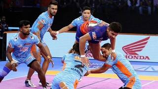 Pro Kabaddi League 2021: एक ही मैच में नवीन कुमार ने बनाए कई रिकॉर्ड, पिछले सीजन से हर मैच में हासिल कर रहे हैं ये उपलब्धि