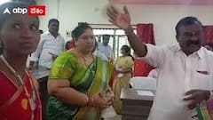 నెల్లూరు జిల్లా వెంకటగిరి మున్సిపల్ సమావేశంలో మహిళా కౌన్సిలర్ల రభస