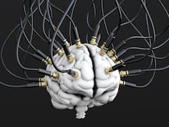 Tweet With Brain: అద్భుతం.. వేళ్లతో కాదు ‘మెదడు’తో ట్వీట్లు చేస్తున్న పెద్దాయన.. ఇదిగో ఇలా..