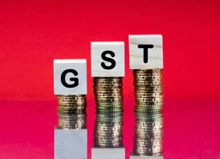 GST rate hike on Textile and footwear may withdraw on 31st december in GST council meeting ANN GST Hike: टेक्सटाइल और फुटवियर पर बढ़ी GST दर होगी वापस?
