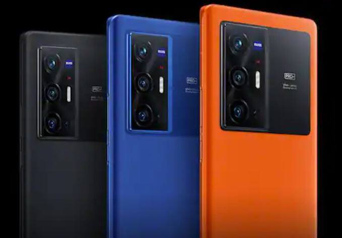 Xiaomi Redmi 10 Prime: ਇਸਦੀ ਕੀਮਤ 12,499 ਰੁਪਏ ਹੈ। ਇਸ 'ਚ 4 ਰੀਅਰ ਕੈਮਰੇ ਹਨ। ਜਿਸ ਵਿੱਚ ਇੱਕ ਕੈਮਰਾ 50MP ਦਾ ਹੈ ਅਤੇ ਇੱਕ 8MP ਦਾ ਹੈ ਅਤੇ 2 ਕੈਮਰੇ 2-2 ਮੈਗਾਪਿਕਸਲ ਦੇ ਹਨ। ਇਸ 'ਚ 6.5 ਇੰਚ ਦੀ ਡਿਸਪਲੇ ਹੈ। ਇਸ ਦੀ ਬੈਟਰੀ 6000mAH ਦੀ ਹੈ।