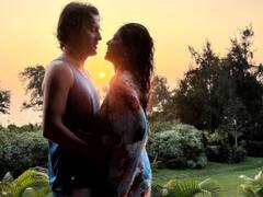 Welcome 2022: Goa में पति Andrei Koscheev के साथ कुछ इस अंदाज में नया साल मना रही हैं Shriya Saran, सामने आए रोमांटिक फोटो