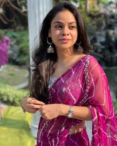 ब्राइड्समेड बनकर Sumona Chakravarti ने यूं की दोस्त की शादी में जमकर मस्ती, देखें तस्वीरें