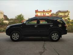 Toyota Fortuner: 9 लाख रुपये से भी कम है इन टोयोटा फॉर्च्यूनर कारों की कीमत, लेकिन है एक बड़ी परेशानी