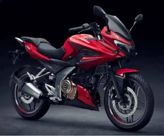 TVS Raider 125 ਦਾ ਇੰਜਣ 11.2 hp ਦੀ ਪਾਵਰ ਅਤੇ 11.2 Nm ਦਾ ਪੀਕ ਟਾਰਕ ਜਨਰੇਟ ਕਰਦਾ ਹੈ। ਇਸ ਨੂੰ 5-ਸਪੀਡ ਮੈਨੂਅਲ ਗਿਅਰਬਾਕਸ ਨਾਲ ਲਾਂਚ ਕੀਤਾ ਗਿਆ ਹੈ। TVS Raider 125 ਦੀ ਭਾਰਤ ਵਿੱਚ ਕੀਮਤ 77,500 ਰੁਪਏ ਤੋਂ 85,469 ਰੁਪਏ, ਐਕਸ-ਸ਼ੋਰੂਮ ਦਿੱਲੀ ਤੱਕ ਹੈ।