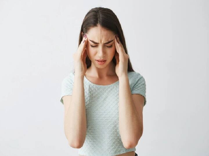 Welcome 2022: New Year Party के बाद हो जाए Hangover, इन घरेलू उपायों से करें इसे ठीक Happy New Year 2022 Party Hangover Home Remedies To Cure Hangover For First Morning Of Year 2022 Welcome 2022: New Year Party के बाद हो जाए Hangover, इन घरेलू उपायों से करें इसे ठीक