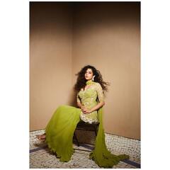 Mithila Palkar: मिथिलाच्या कुरळ्या केसांची जादू; पाहा फोटो