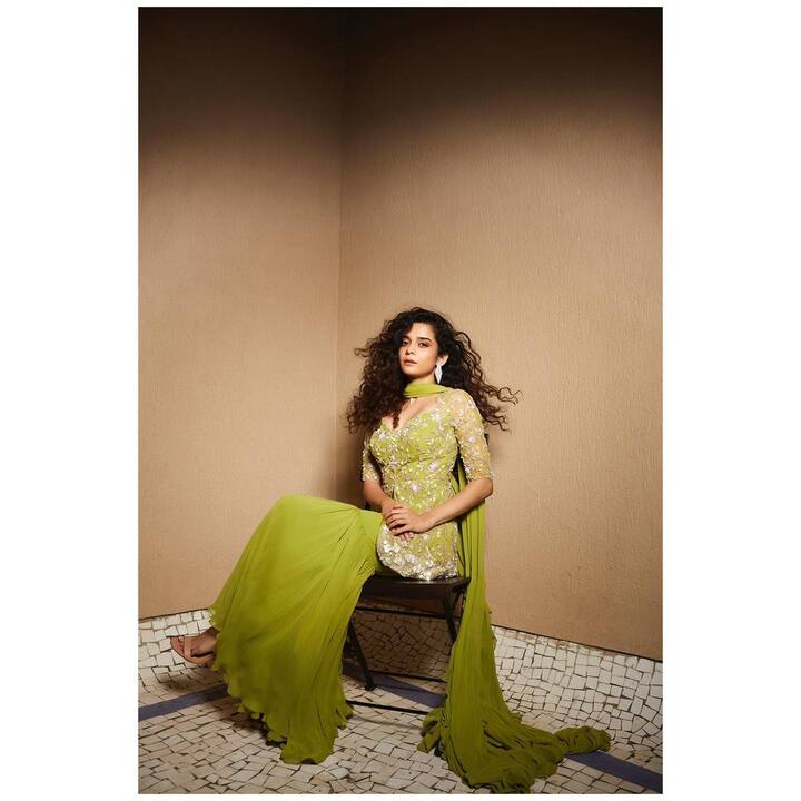 'लिटल थिंग्ज' या वेब सीरीजमध्ये मधील  काव्या कुलकर्णी म्हणजेच अभिनेत्री मिथिला पालकर. (Photo:@mipalkarofficial/IG)