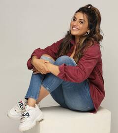 अपनी क्यूट स्माइल से अक्षरा सिंह चुरा लेंगी आपका भी चैन, कातिलाना मुस्कान के फैंस हुए कायल