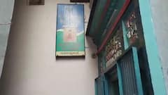 IT Raid at Malik Miyan | Police deployed outside premises where Attar was made | Ground Report