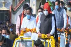 Rajkot: CM ભૂપેન્દ્ર પટેલનો રોડ શો પૂરો થાય એ પહેલાં જ C.R. પાટીલ કેમ ઉતરી ગયા ને ક્યાં જવા રવાના થઈ ગયા ?