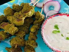 Welcome 2022: न्यू ईयर के मौके पर बनाएं हरियाली चिकन टिक्का, मेहमानों का दिल जीत लेगी ये खास डिश