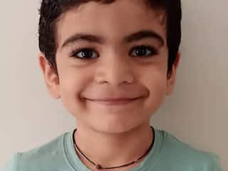 SURAT: પહેલી વાર પતંગ ચગાવવા ધાબે ગયેલો છ વર્ષનો તનય નીચે પટકાતાં મોત, પ્રોફેસર પિતા આખી રાત મૃતદેહ પાસે બેસી રહ્યા...