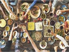 Trending News: डिनर पार्टी में गर्लफ्रेंड की डायट देखकर शर्मिंदा हुआ ब्वॉयफ्रेंड, कही ये दिल दुखाने वाली बात