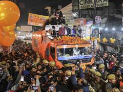 UP Election 2022: Amit Shah का बरेली में रोड शो, बोले- जनसमुद्र BJP की प्रचंड जीत की पुष्टि कर रहा है