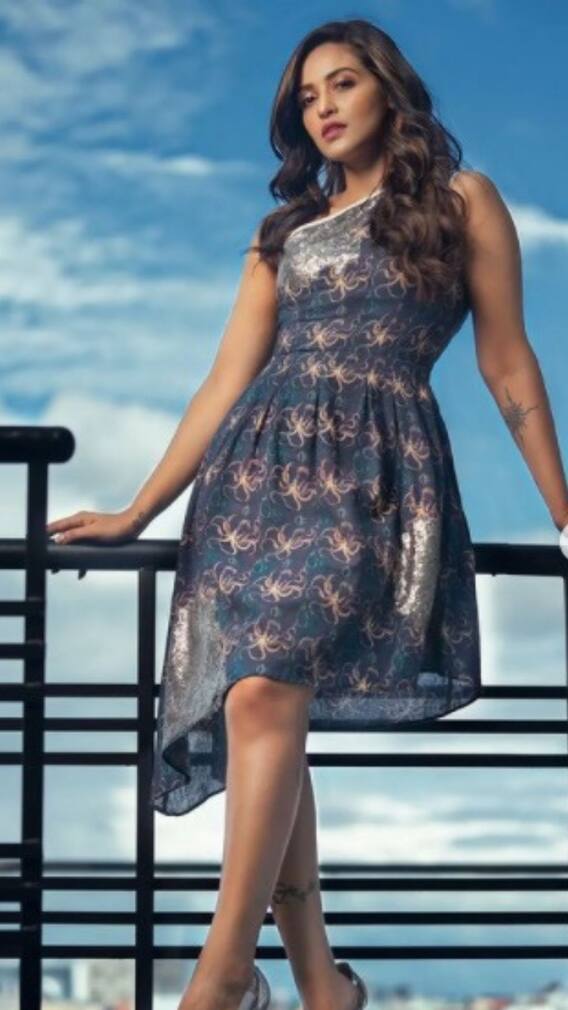 প্রিয়ঙ্কা সরকারের সেরা ছবির তালিকা