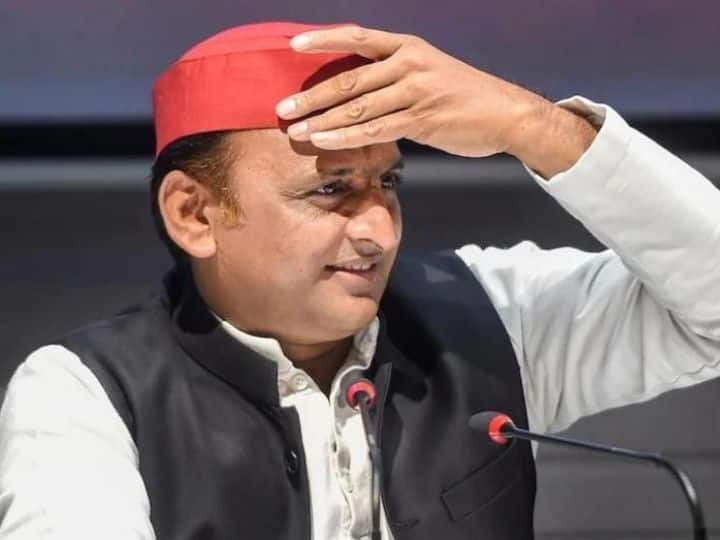 अखिलेश यादव 2012 से 2017 तक मुख्यमंत्री थे. उनकी सरकार में आईपीसी की धाराओं के तहत हर साल औसतन 2 लाख 37 हजार 821 मामले दर्ज किए गए. वहीं हिंसक वारदातों के हर साल औसतन 44 हजार 39 मामले दर्ज किए गए. इसी तरह अपहरण के 12 हजार 64 मामले औसतन हर साल दर्ज किए गए.