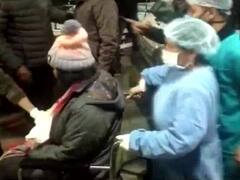 Vaishno Devi Bhawan: चीख पुकार के बीच कईं श्रद्धालुओं की मौत, नए साल पर माता वैष्णो देवी भवन में मची भगदड़, देखें Photos