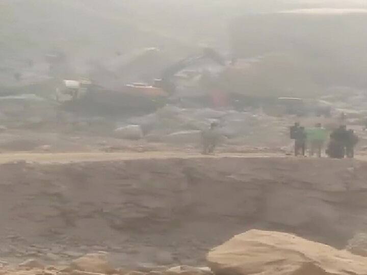 Haryana: Two Dead, Several Injured After Landslide In Bhiwani's Mining Quarry Haryana: Three Dead, Several Injured After Landslide In Bhiwani's Mining Quarry