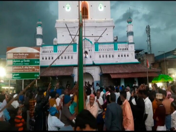 நாகூர் தர்காவின் 465 -ஆம் ஆண்டு கந்தூரிவிழா - பாய்மரம் ஏறுதல் நிகழ்ச்சியில் ஆயிரக்கணக்கானோர் பங்கேற்பு
