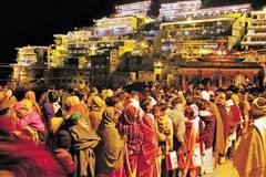 Vaishno Devi Bhawan Updates: માતા વૈષ્ણોદેવી ભવનમાં નવા વર્ષ પર નાસભાગ, બે મહિલાઓ સહિત 12 શ્રદ્ધાળુઓનાં મોત