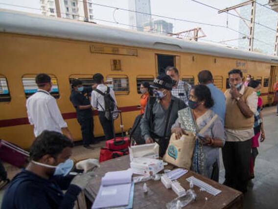 Coronavirus Testing : कोरोना चाचणीसाठी 24 तास बूथ उभारा, केंद्राचे राज्यांना आदेश