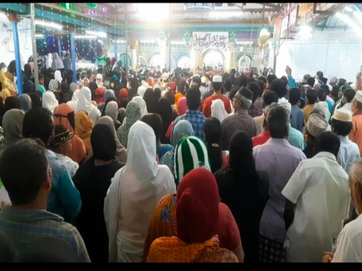 நாகூர் தர்காவின் 465 -ஆம் ஆண்டு கந்தூரிவிழா - பாய்மரம் ஏறுதல் நிகழ்ச்சியில் ஆயிரக்கணக்கானோர் பங்கேற்பு
