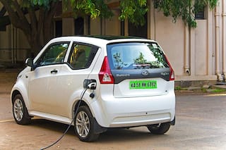 Number Plate Color : ਗੱਡੀਆਂ 'ਤੇ ਕਿਉਂ ਲਗਾਈ ਜਾਂਦੀ ਹਰੇ, ਲਾਲ, ਪੀਲੇ, ਚਿੱਟੇ, ਨੀਲੇ ਤੇ ਕਾਲੇ ਬੈਕਗ੍ਰਾਊਂਡ ਵਾਲੀ ਨੰਬਰ ਪਲੇਟ , ਜਾਣੋ ਕੀ ਹੈ ਇਸ ਦਾ ਮਤਲਬ