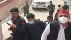 Vijay Yatra के दौरान परशुराम मंदिर पहुंचने के क्या है सियासी मायने? Hindi News