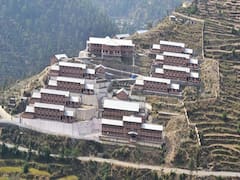 उत्तराखंड के नैनीताल से डराने वाली खबर, नवोदय विद्यालय में 82 बच्चे कोरोना पॉजिटिव आने से मचा हड़कंप