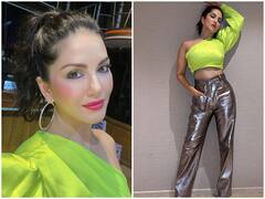Sunny Leone Photos: शिमरी सिल्वर पेंट और क्रॉप टॉप पहने सनी लियोनी के इस स्टनिंग लुक ने बढ़ाया इंटरनेट का पारा, देखें तस्वीरें