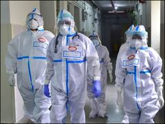 Karnataka Corona: केंद्र की लिस्ट में 'रेड ज़ोन' में बेंगलुरु, कोरोना के बढ़ते मामलों के बीच 7 जनवरी से पहले मंत्री ने दिए सख्ती बढ़ाने के संकेत