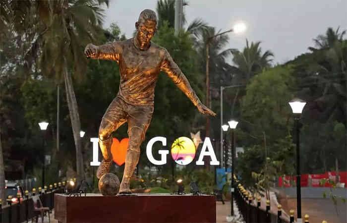 Goa people anger on bjp government over put a Brass statue of famous footballer cristiano ronaldo ગોઆમાં ભાજપ સરકારે ક્યા વિદેશી ખેલાડીની પ્રતિમા મૂકતાં લોકો ભડક્યાં ? જાણો શું છે વિરોધનું કારણ ?
