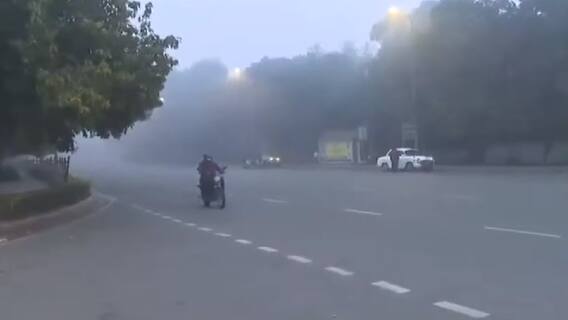 Weather Update | Northern India covered in thick sheet of fog | Report