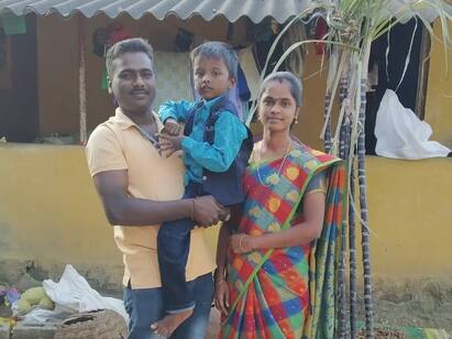 A wonderful housewife who utters any word in Salem instantly. எந்த வார்த்தை கூறினாலும் உடனடி கவிதை! சேலத்தில் அசத்தும் இல்லத்தரசி!
