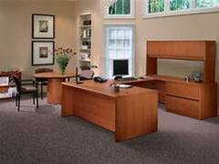 వాస్తు శాస్త్రం:  ఆఫీసులో ఈ వస్తువులు ఉంచితే వ్యాపారంలో అభివృద్ధి ఉంటుంది!