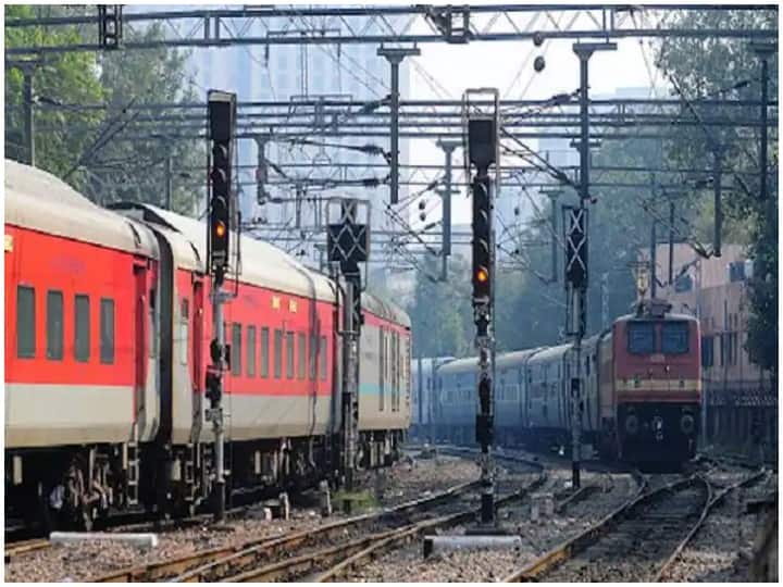 Indian Railways: नागपुर से छत्तीसगढ़ आने वाली इन ट्रेनों को किया गया रद्द, यहां पढ़ें पूरी लिस्ट