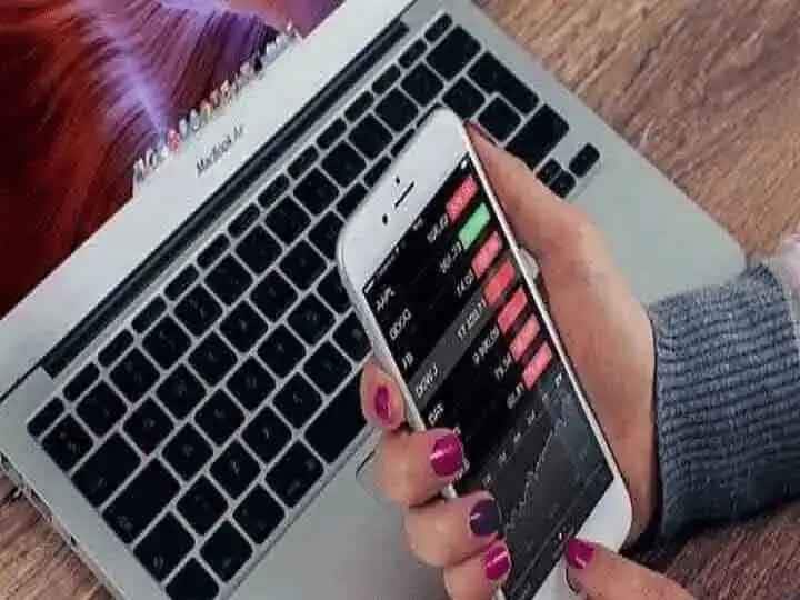 Demat Account: शेयर मार्केट में करना है निवेश तो खुलवाना होगा डीमैट अकाउंट, जानें किन बातों का रखना है ध्यान Demat account is necessary for investing in share market Demat Account: शेयर मार्केट में करना है निवेश तो खुलवाना होगा डीमैट अकाउंट, जानें किन बातों का रखना है ध्यान