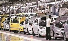 Costly Cars and Two Wheelers in 2022: नए साल पर नई कार - मोटरसाइकिल स्कूटर की सवारी हुई महंगी, लागत बढ़ने के चलते कंपनियों ने दाम बढ़ाने का लिया फैसला