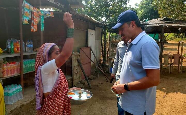 आजपर्यंत मी अनेक गडकोट पाहिले आहेत. गडकिल्ल्यांची भ्रमंती करण्यासाठी माझे मन व शरीर कधीच थकत नाही. या गडकोटांच्या जतन संवर्धनासाठी देखील मी झटतो आहे. माझ्या या प्रयत्नांना तमाम शिवभक्त व दुर्गप्रेमींची भक्कम साथ मिळते आहे, याचा मला आनंद आहे.