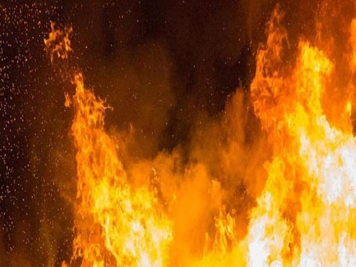 Telangana: Fire Breaks Out At Shiva Parvathi Theatre In Hyderabad Telangana: Fire Breaks Out At Shiva Parvathi Theatre In Hyderabad