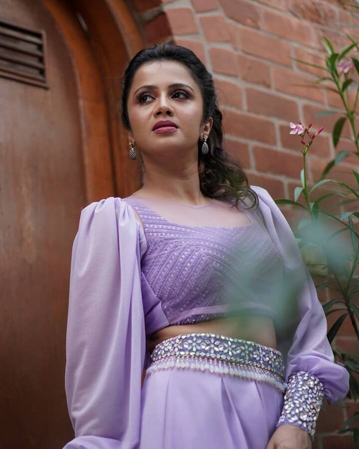 அஹ போடு போடு, அஹ தந்தனத போடு நீ அந்தரத்தில் ஆடு, அஹ துள்ளி விளையாடு,