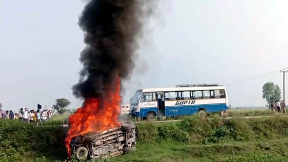 ਲਖਮੀਪੁਰ ਖੀਰੀ ਹਿੰਸਾ ਨੂੰ ਸਾਲ ਹੋਇਆ ਪੂਰਾ, ਅਜੇ ਵੀ ਇਨਸਾਫ਼ ਦੀ ਰਾਹ ਤੱਕ ਰਹੇ ਨੇ ਪੀੜਤ ਪਰਿਵਾਰ ਲਖਮੀਪੁਰ ਖੀਰੀ ਹਿੰਸਾ ਨੂੰ ਸਾਲ ਹੋਇਆ ਪੂਰਾ, ਅਜੇ ਵੀ ਇਨਸਾਫ਼ ਦੀ ਰਾਹ ਤੱਕ ਰਹੇ ਨੇ ਪੀੜਤ ਪਰਿਵਾਰ