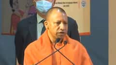 एक कार्यक्रम के दौरान विपक्ष पर बरस पड़े CM Yogi, बोले- जो पैसे छुपाए थे वो JCB से निकल रहे हैं