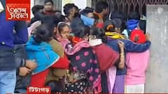 Titagarh: আধার সংযোগ করাতে টিটাগড় পোস্ট অফিসে ব্যাপক ভিড়, বিশৃঙ্খলা| Bangla News