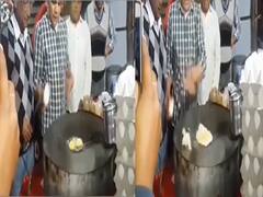 Watch: ऑमलेट बनाने के लिए दुकानदार ने फोड़ा अंडा, तवे पर कूदने लगा चूजा!