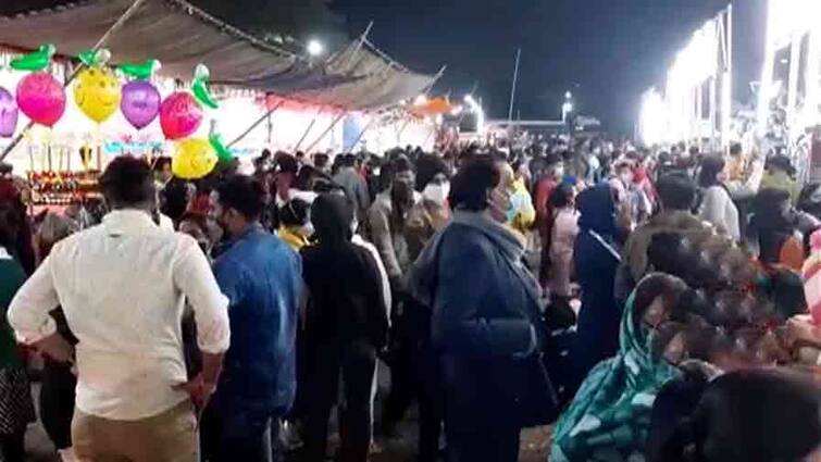 Kalpataru Mela In West Burdwan  Durgapur  In Corona Situation, Political Blame Game Starts Kalpataru Mela In West Burdwan :  উত্তুঙ্গ করোনাগ্রাফ, এরই মাঝে কল্পতরু মেলা কেন ! দুর্গাপুরে তুঙ্গে তরজা