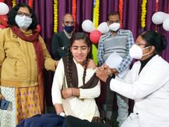 Vaccination in MP: स्कूल आईडी दिखाकर एमपी के स्टूडेंट्स लगवा सकते हैं वैक्सीन, शुरू हुआ स्पॉट रजिस्ट्रेशन कार्यक्रम, जानें डिटेल्स